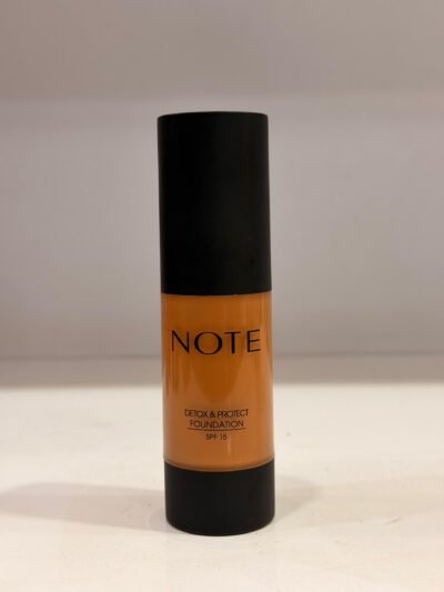 NOTE Cosmetique Detox & Protect Foundation (SPF 15)